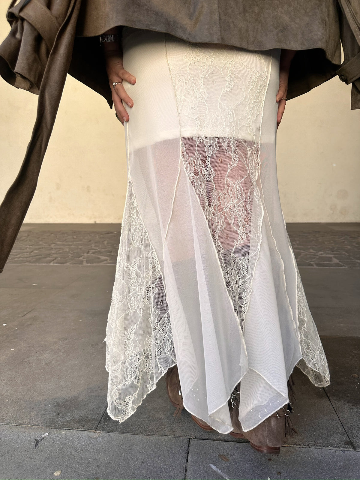 Gonna Maxi in pizzo Ecrù