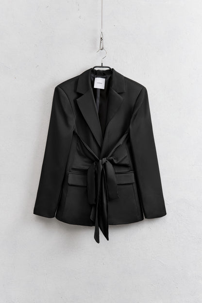Blazer Noir by Lumima