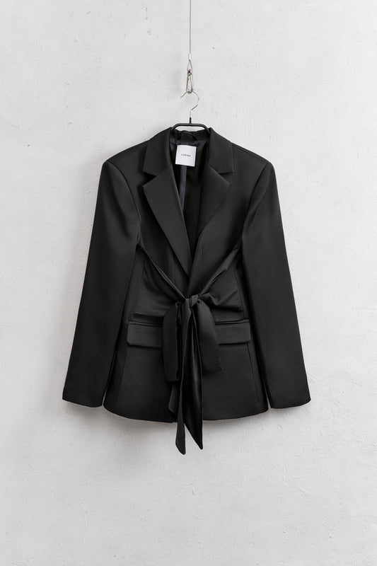 Blazer Noir by Lumima