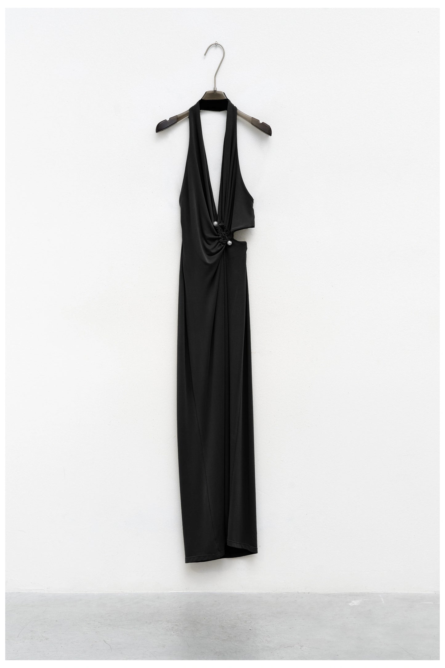 Abito Halter by Lumina